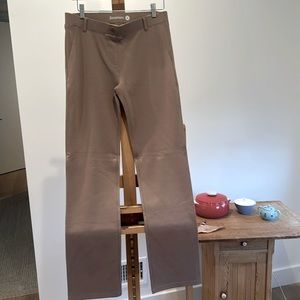 Bertrand stretch pants